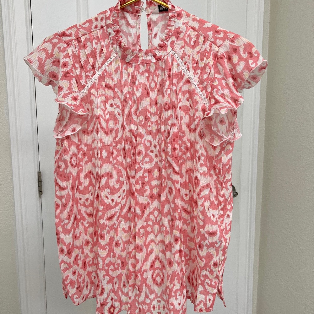 Nanette Lepore Pink flutter top Small